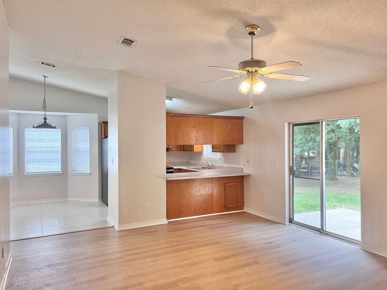 5721 Bronco Pl - Photo 2 of 14