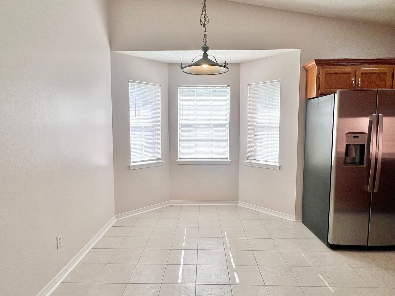 5721 Bronco Pl - Photo 4 of 14