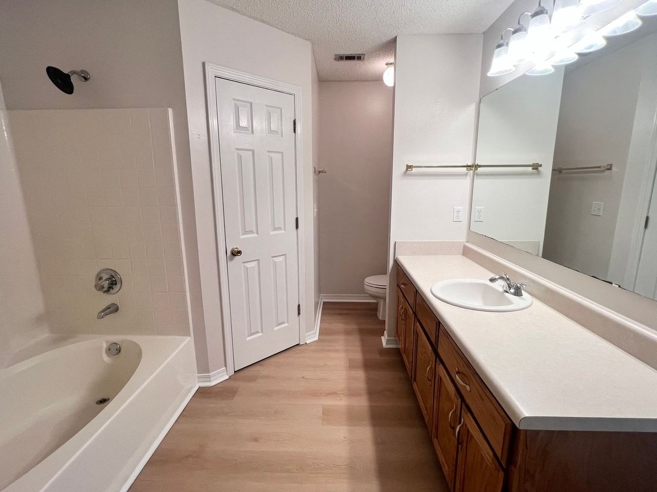 5721 Bronco Pl - Photo 7 of 14