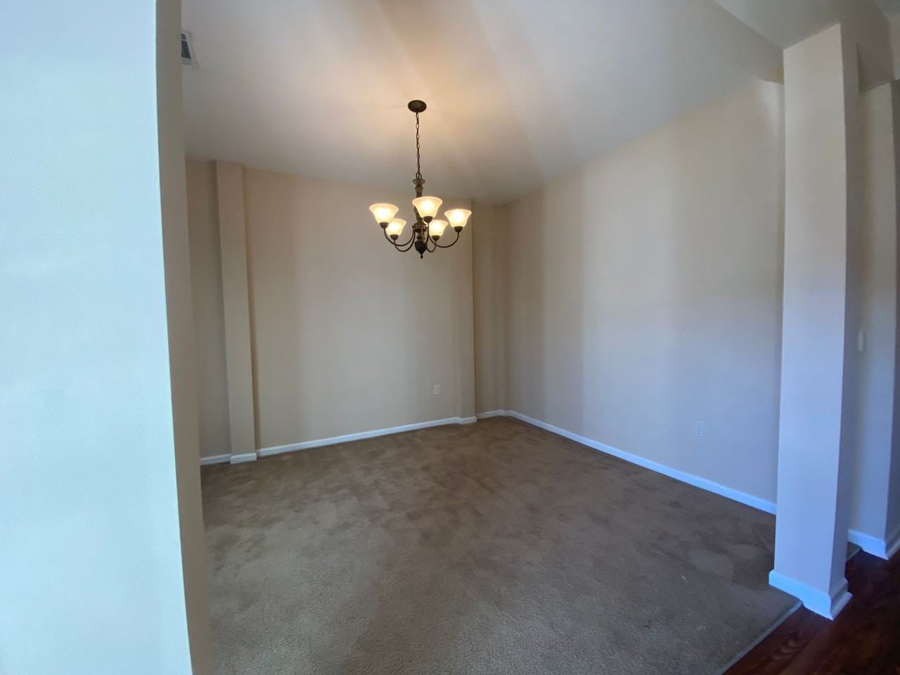 401 Barry Mccaffrey Blvd #L1 - Photo 4 of 24
