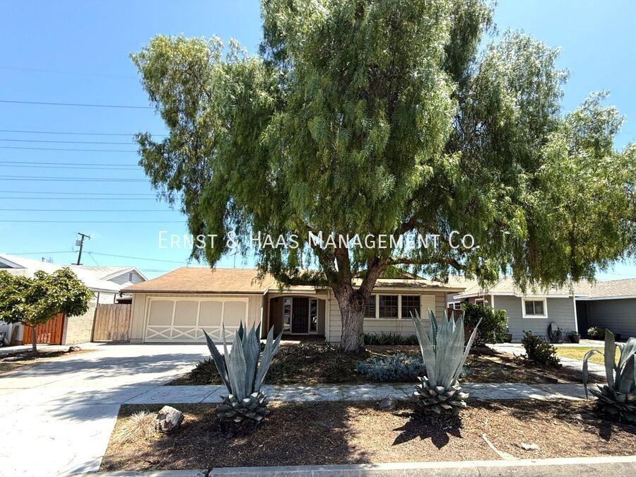 2038 Stevely Ave - Photo 2 of 18