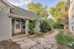 205 205 N Sherwood 2 - Photo 1 of 1