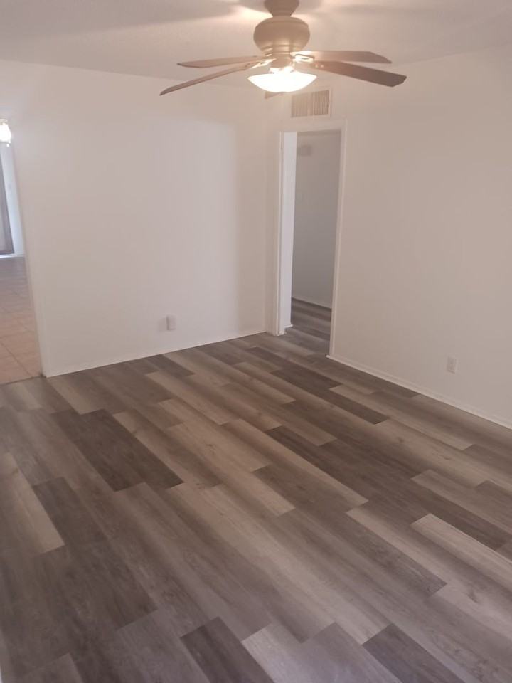 282 Mockingbird Ln - Photo 5 of 13
