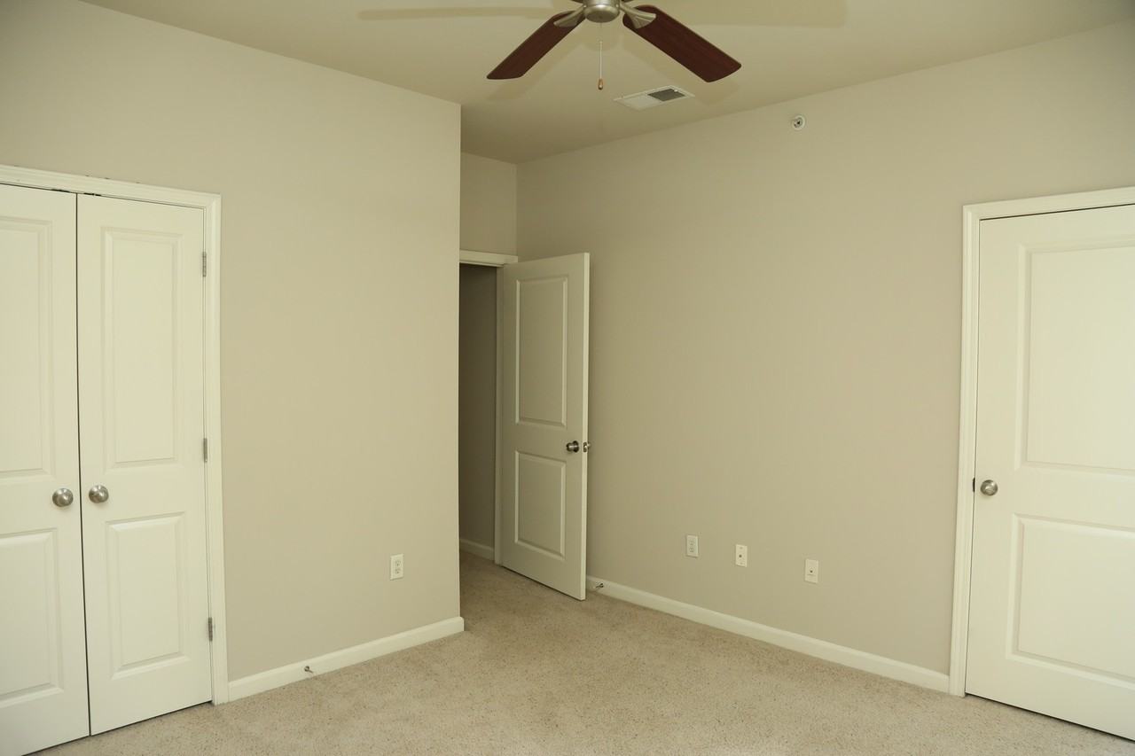 745 Walker Square #2B - Photo 6 of 36