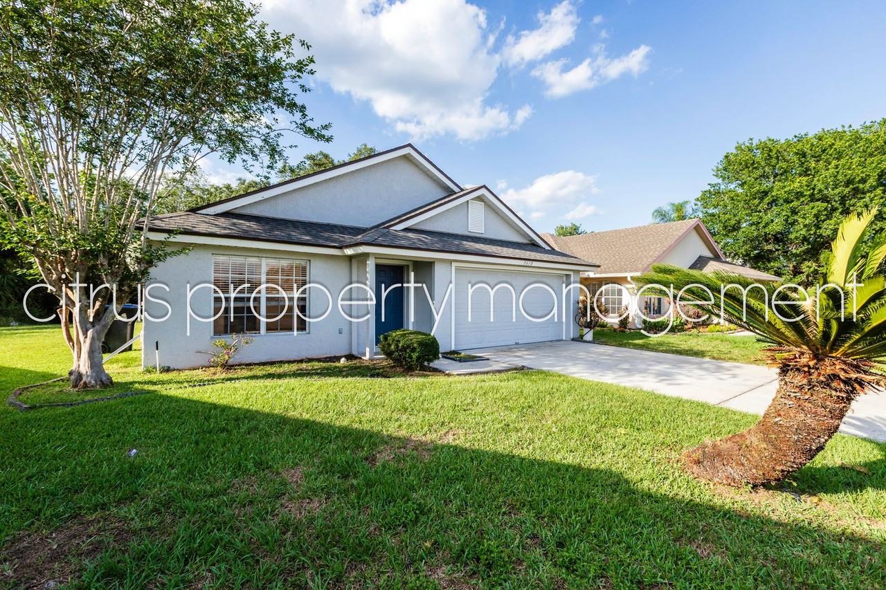 2618 Pine Glen Ct - Photo 3 of 16