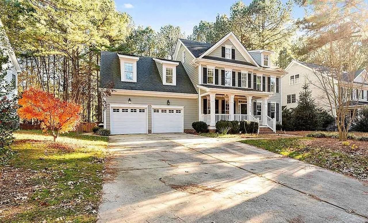 1608 Marshall Farm St - Photo 2 of 14