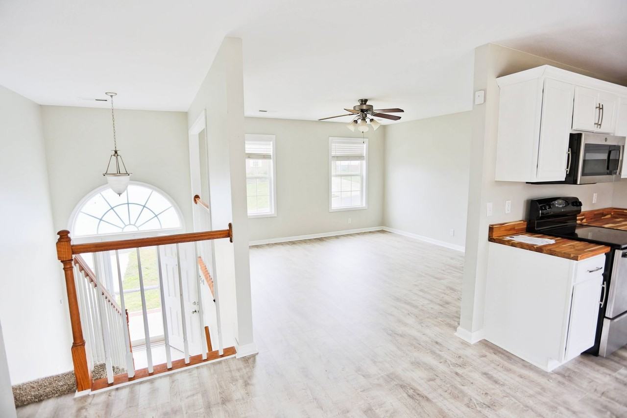 3137 Little Grove Ln - Photo 6 of 22