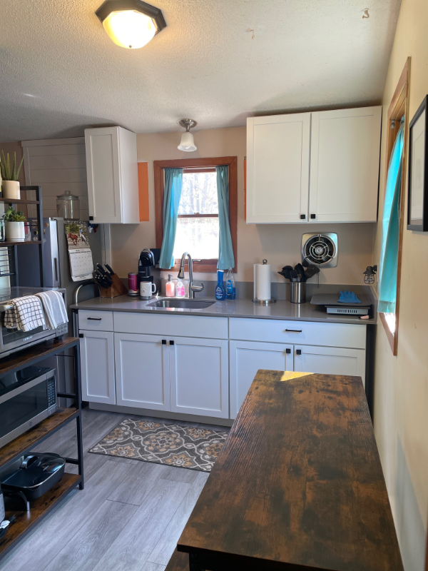 4040 Yates Ave N - Photo 2 of 13