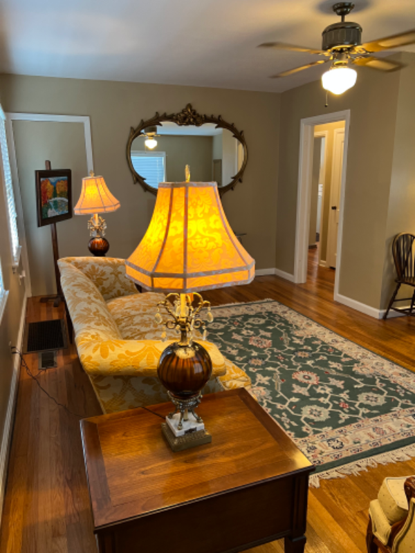 2422 Jackson Ave - Photo 2 of 11