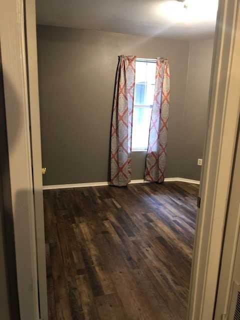 513 South Main Street - Photo 4 of 4