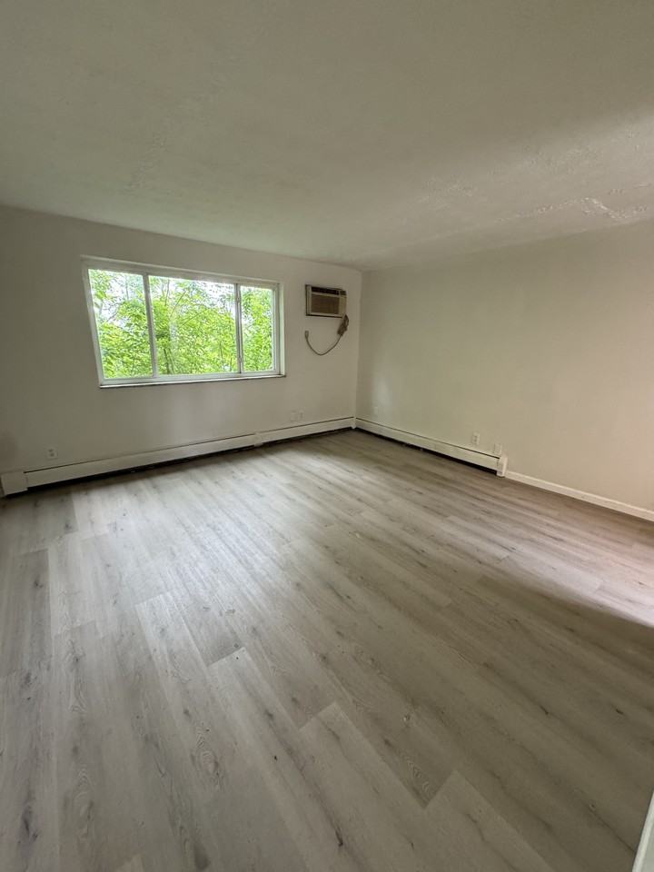 OH_MM_2324 Iroll Avenue - Photo 2 of 5