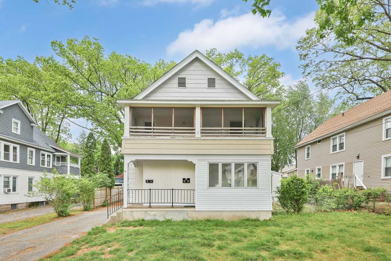 28 Olmsted Drive - Photo 2 of 34