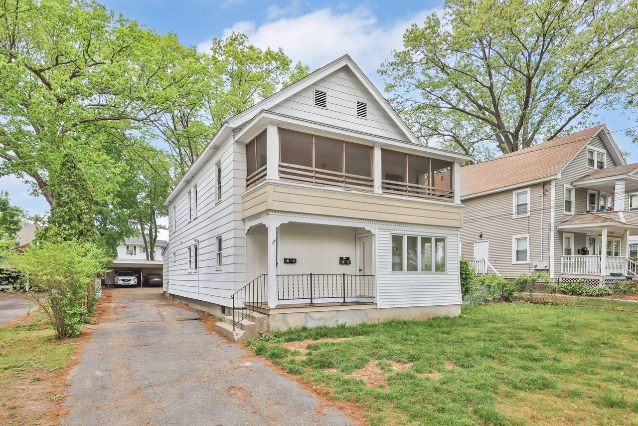 28 Olmsted Drive - Photo 3 of 34