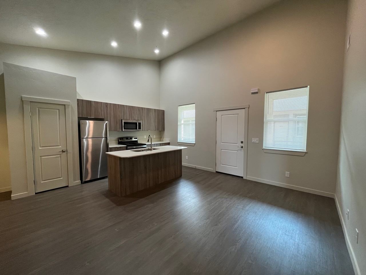 Fillmore Street 622 - Photo 4 of 33