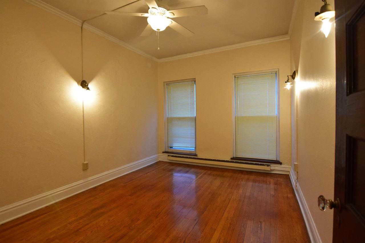 Greystone Court Apartments - Photo 2 of 19
