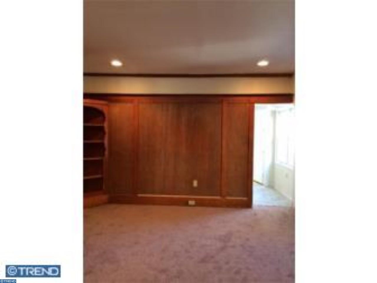 1006 Clifton Ave - Photo 3 of 15