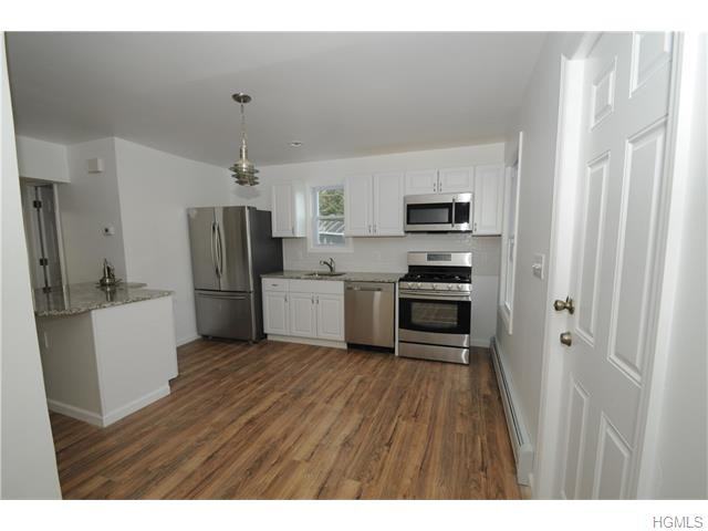 147 E Railroad Ave - Photo 3 of 26