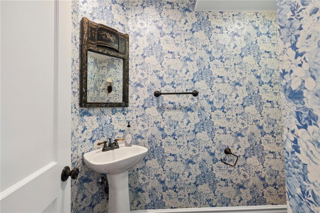 5 Cape Woodbury - Photo 2 of 8