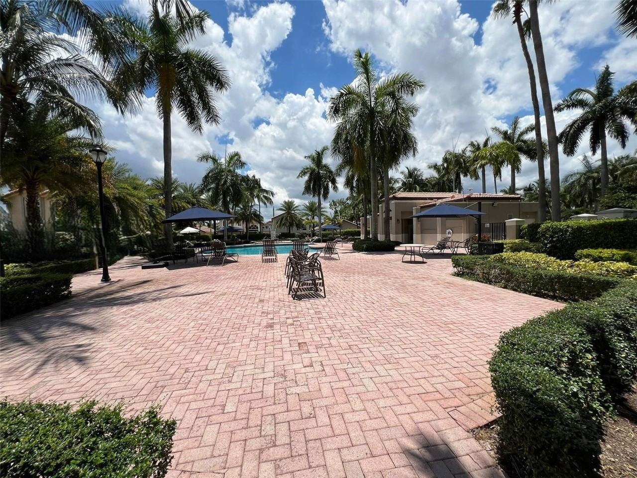 5096 Northwest 113th Place - Photo 6 of 8