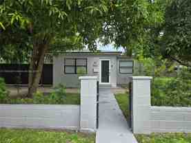 841 S 24th Ave #A - Photo 1 of 1