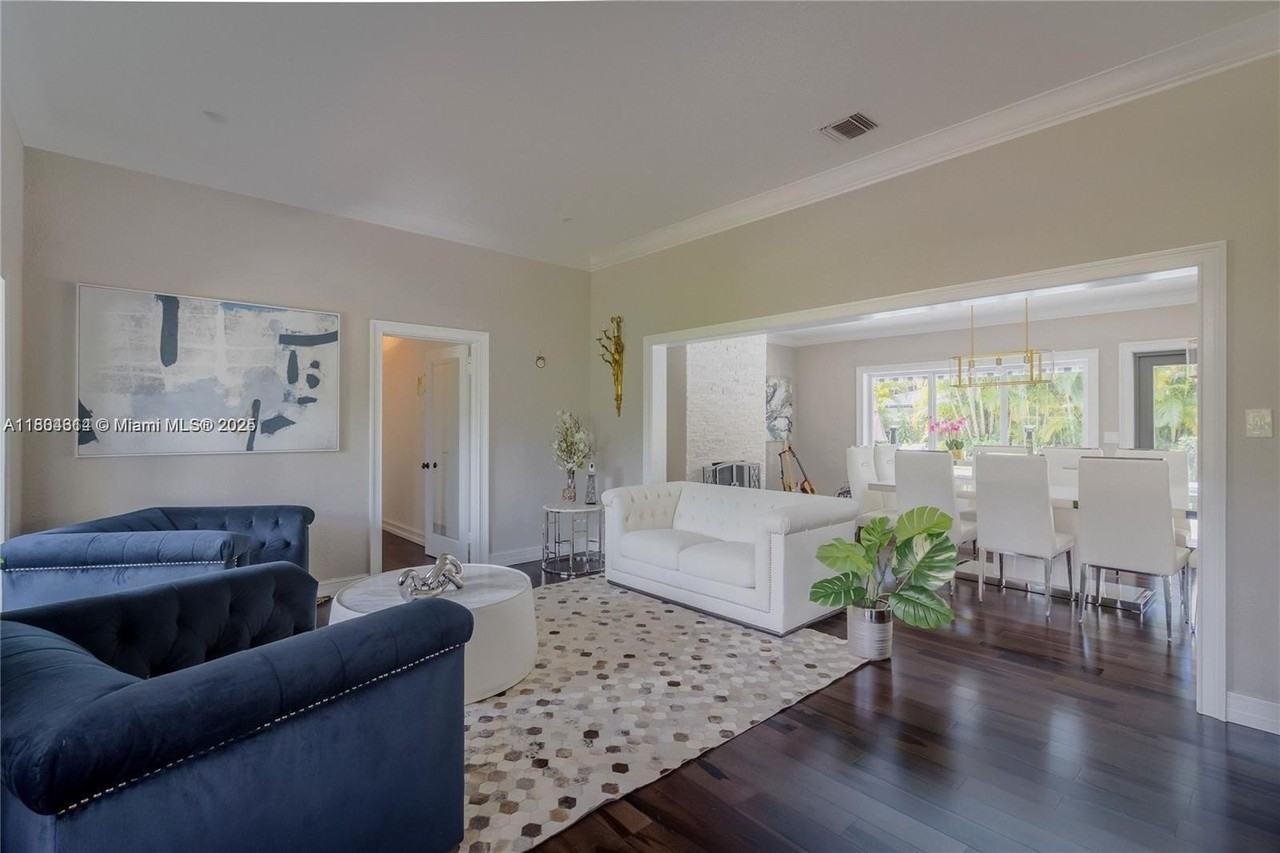 8500 Sw 70th St - Photo 5 of 50