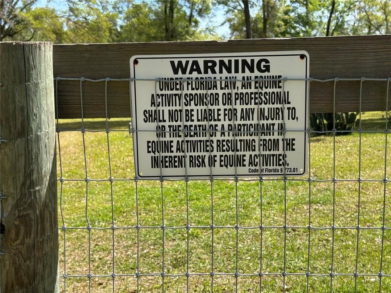 9290 Nw 125th Ave - Photo 5 of 23