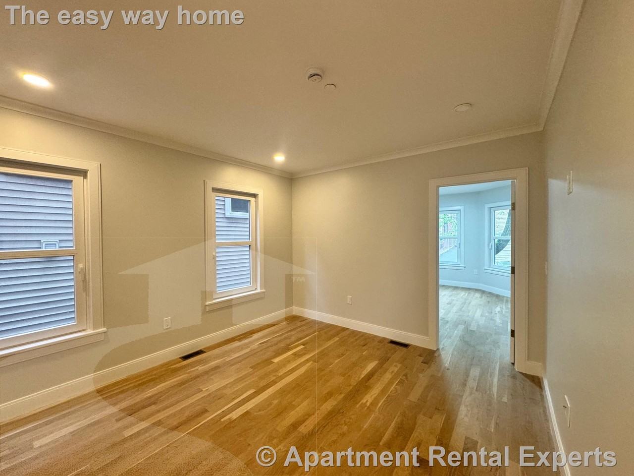 35 Gore St #1 - Photo 3 of 6