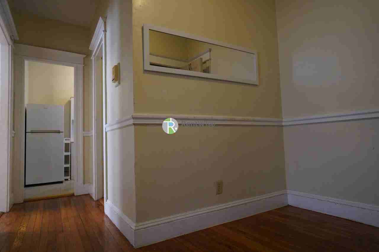 221 Kelton St #11 - Photo 4 of 12