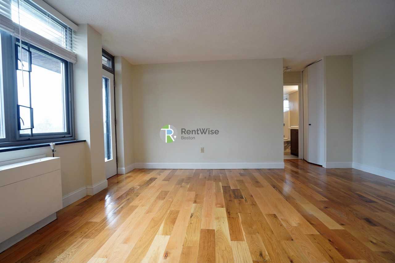 125 Trapelo Rd #37 - Photo 6 of 14