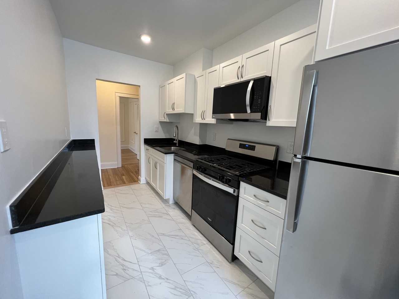 100 Kilsyth Rd #2 - Photo 3 of 19