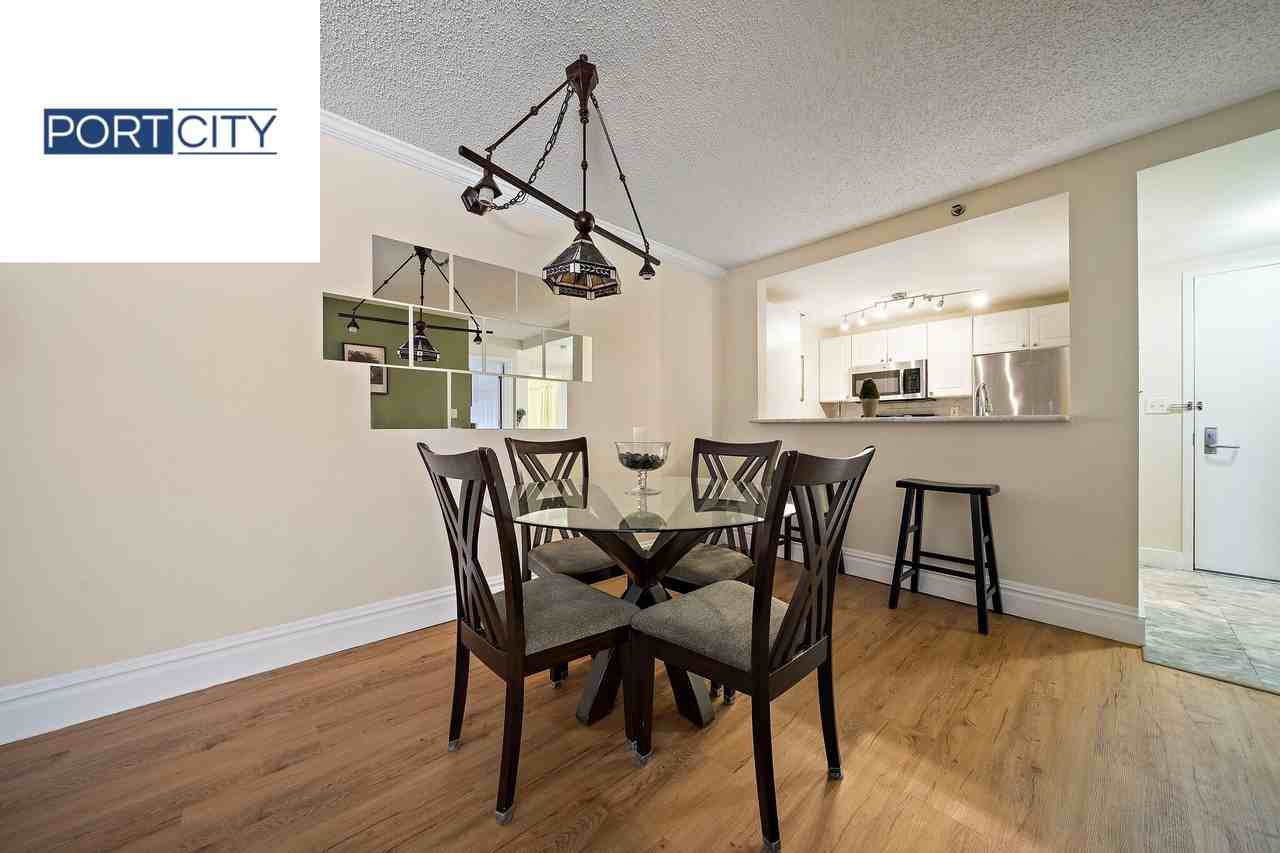 18 Beacon St #212 - Photo 3 of 50