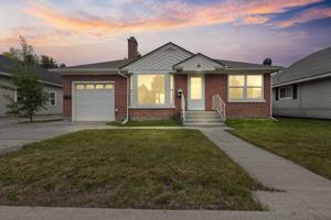 featured image of 345 W 17th St