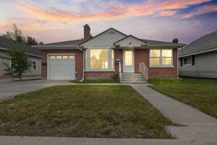 B345AG - Photo 1 of 1