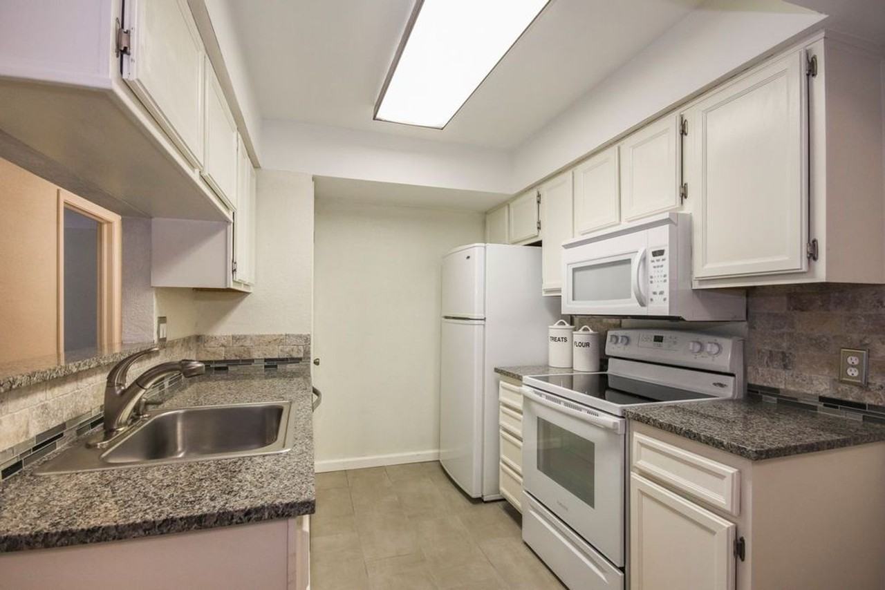 2850 E 90th St #1205 - Photo 2 of 23