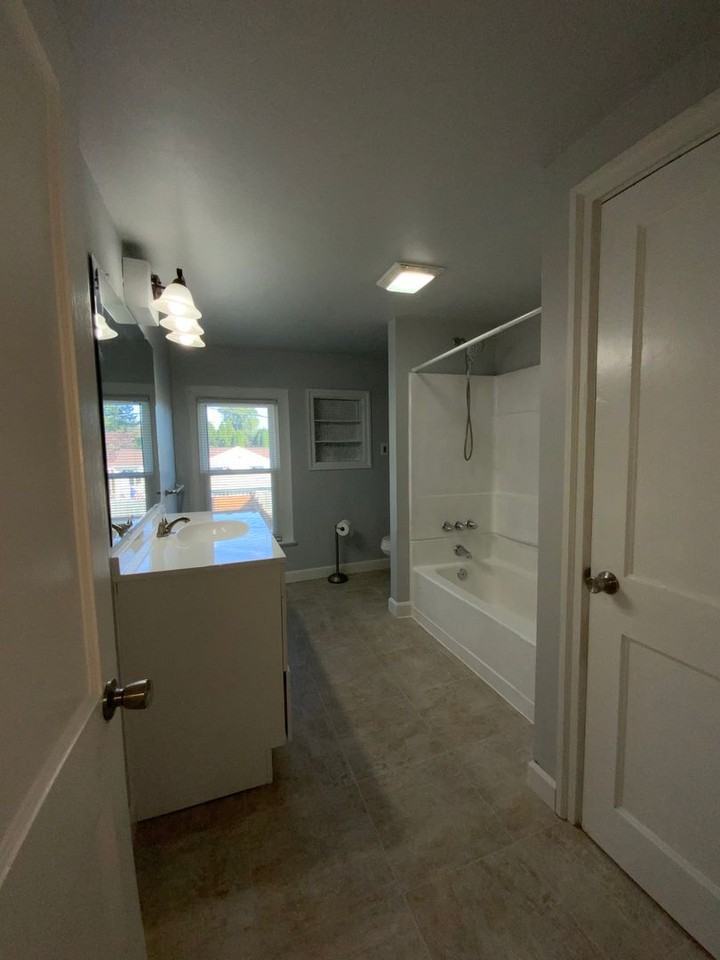 6231 High St - Photo 2 of 10