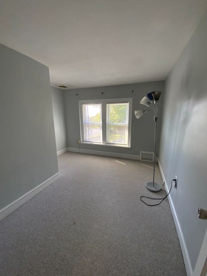 6231 High St - Photo 5 of 10