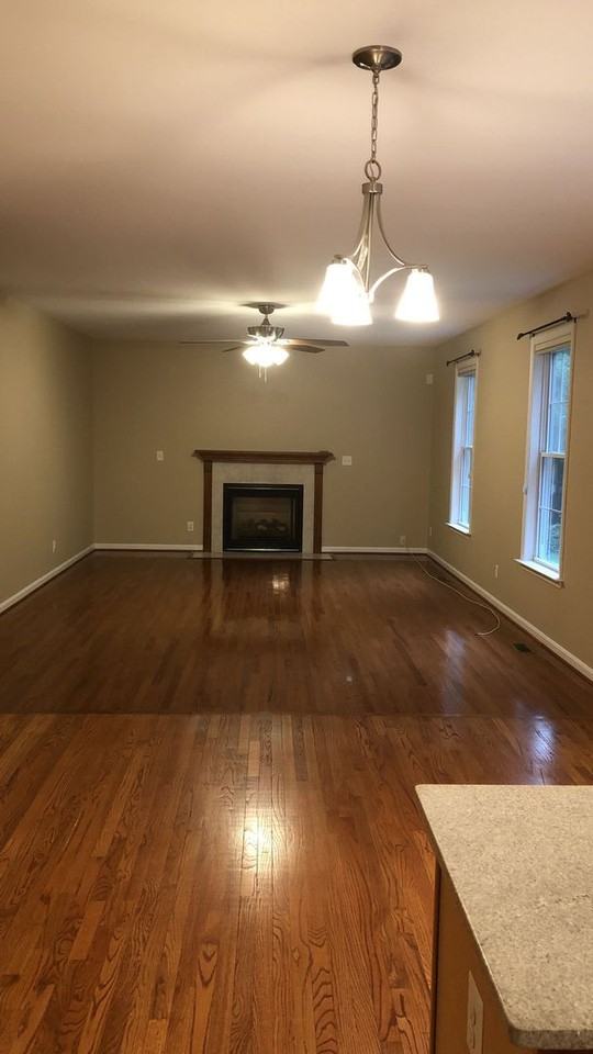 815 Carson Rd - Photo 3 of 10