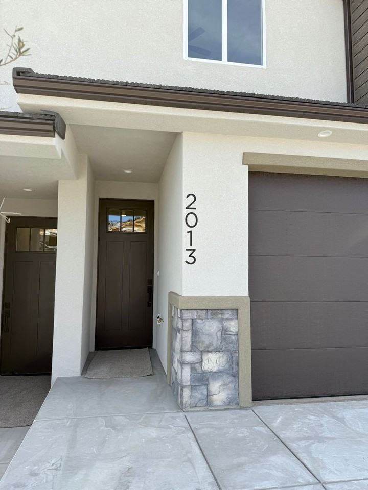 2013 W 250 S - Photo 7 of 50