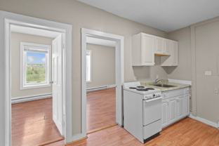 24 Charlton St - Photo 1 of 1