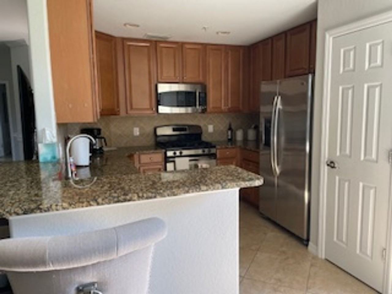 3149 Aviamar Cir #101 - Photo 5 of 20