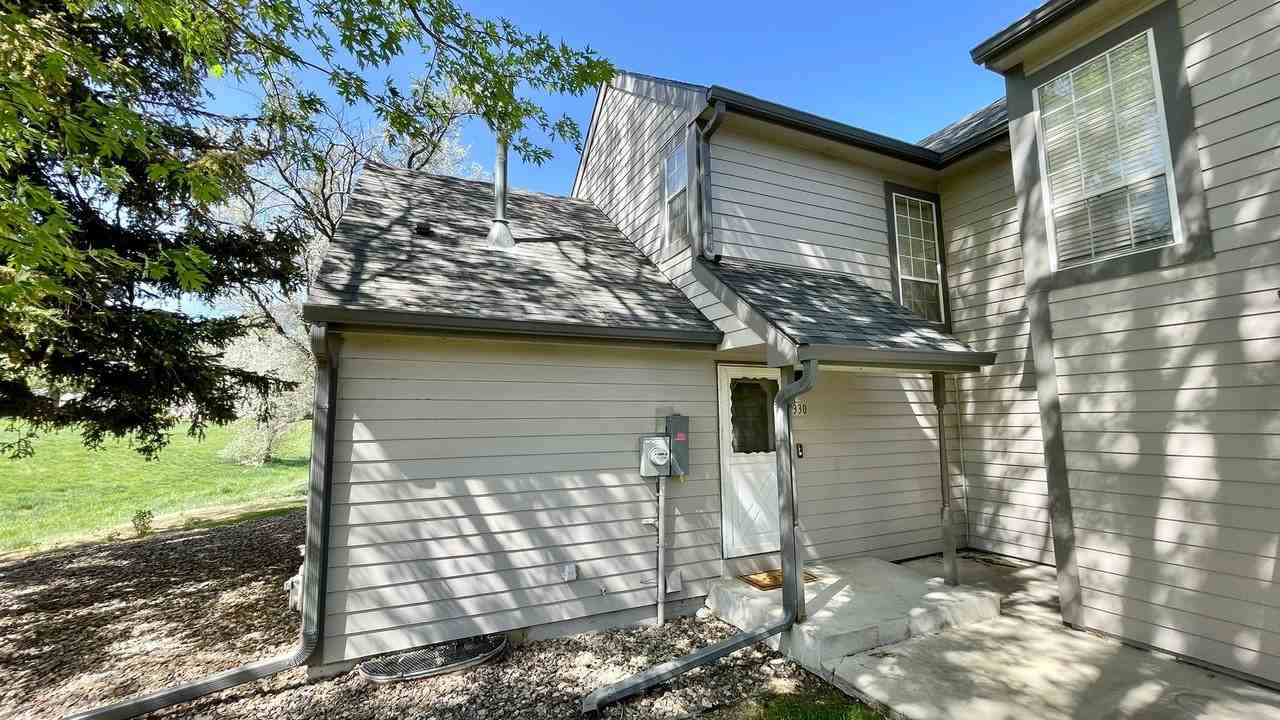 330 Cobblestone Dr - Photo 2 of 29