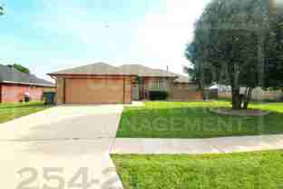 302 James Loop - Photo 1 of 1