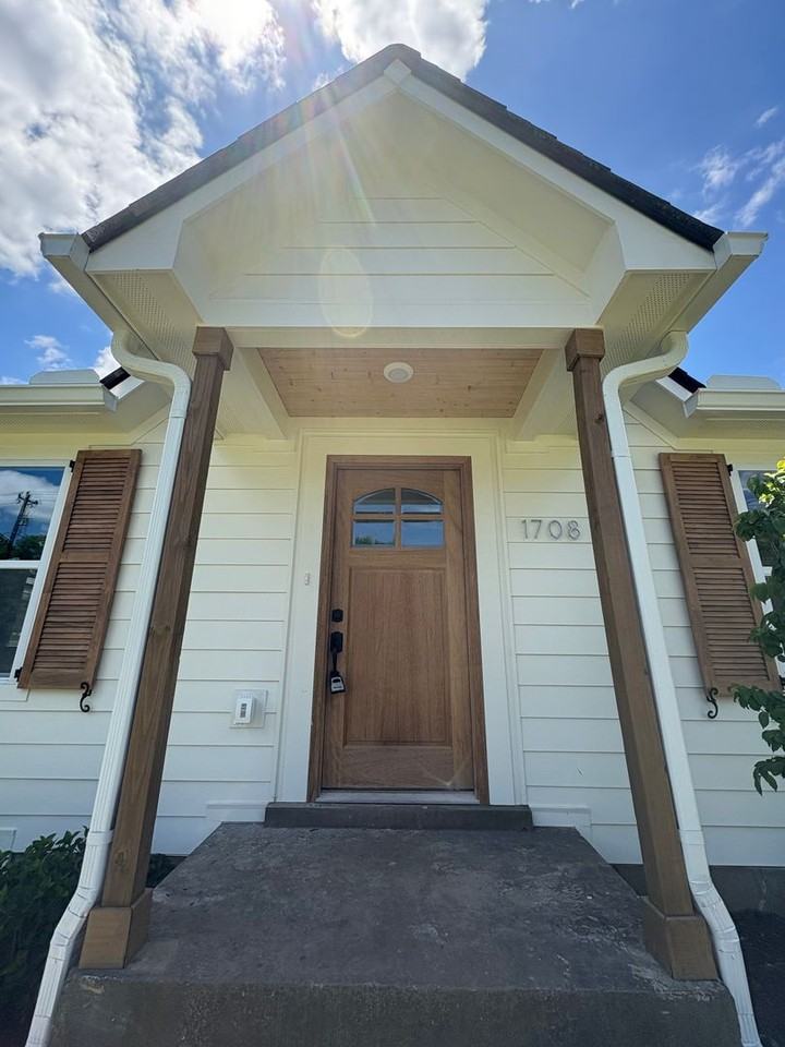1708 Marsden Ave - Photo 2 of 19
