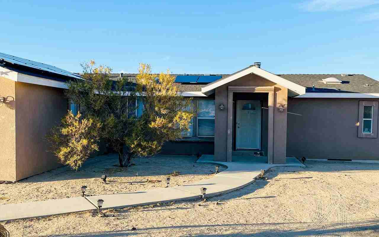 74804 Amboy Rd - Photo 2 of 29