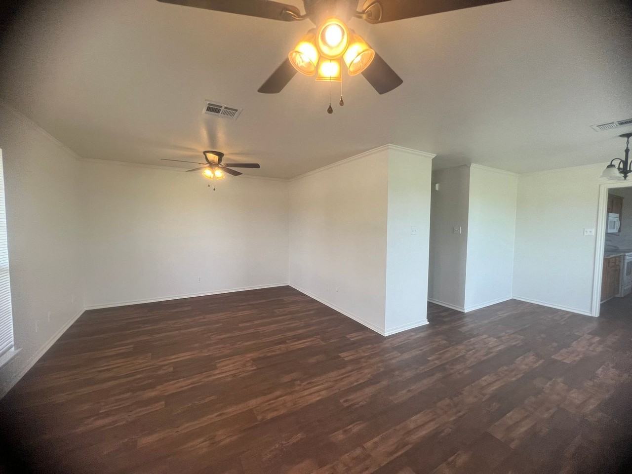 175 Katy St - Photo 3 of 12