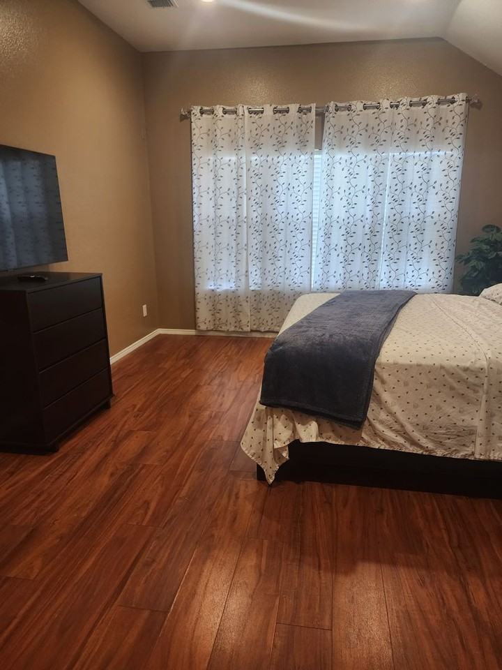 2468 Ranchview Dr - Photo 7 of 20