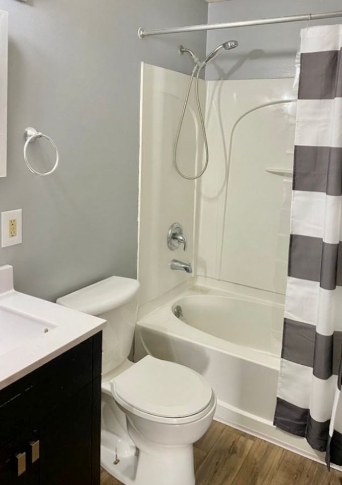 709 N 12th St - Photo 2 of 5