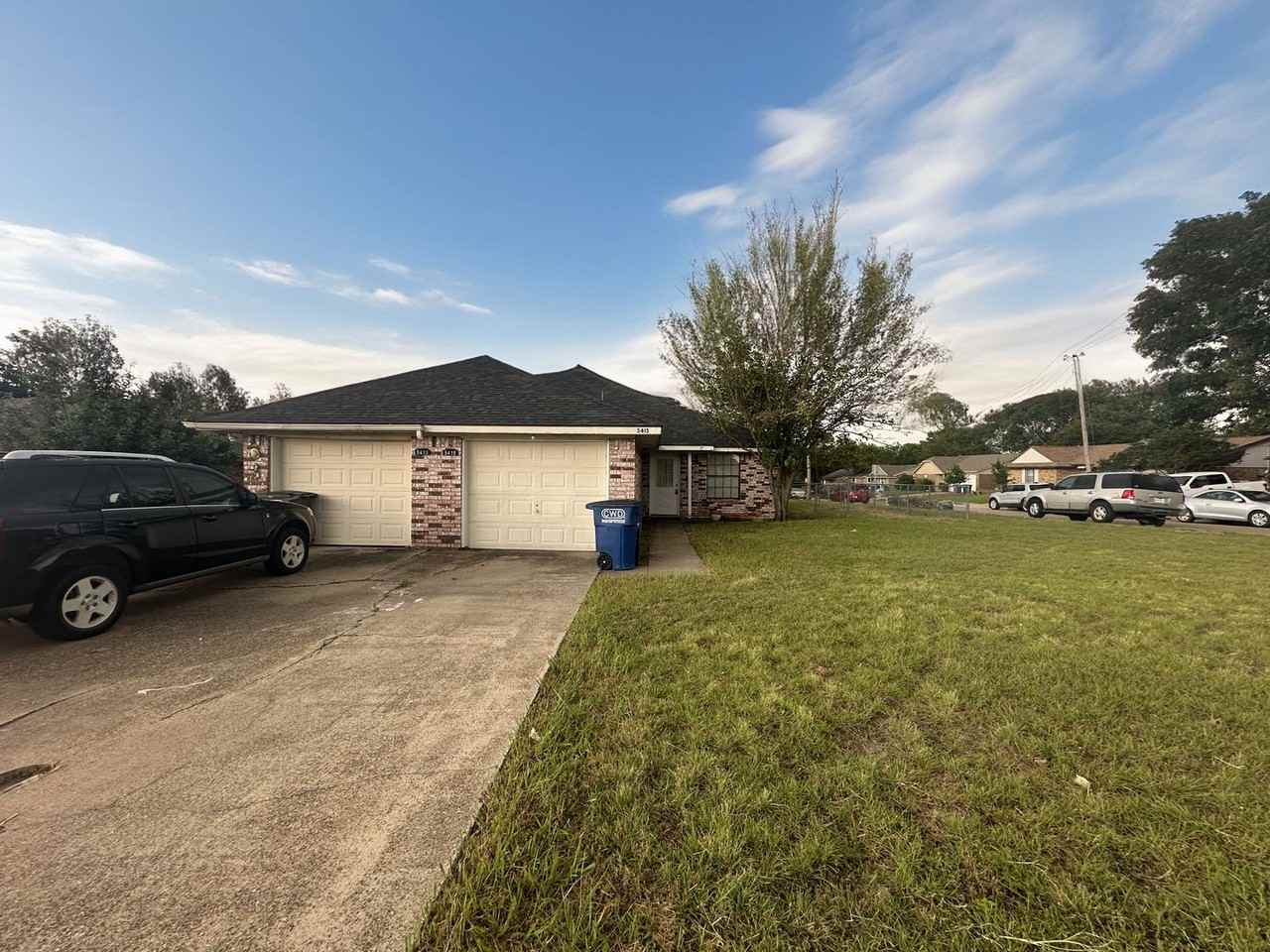 5413 5413 - 5415 Brookhollow Drive - Photo 2 of 24