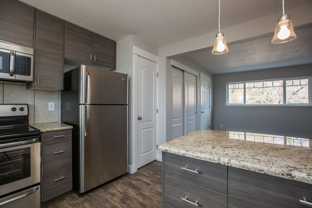 2628 Redwing Rd - Photo 1 of 1