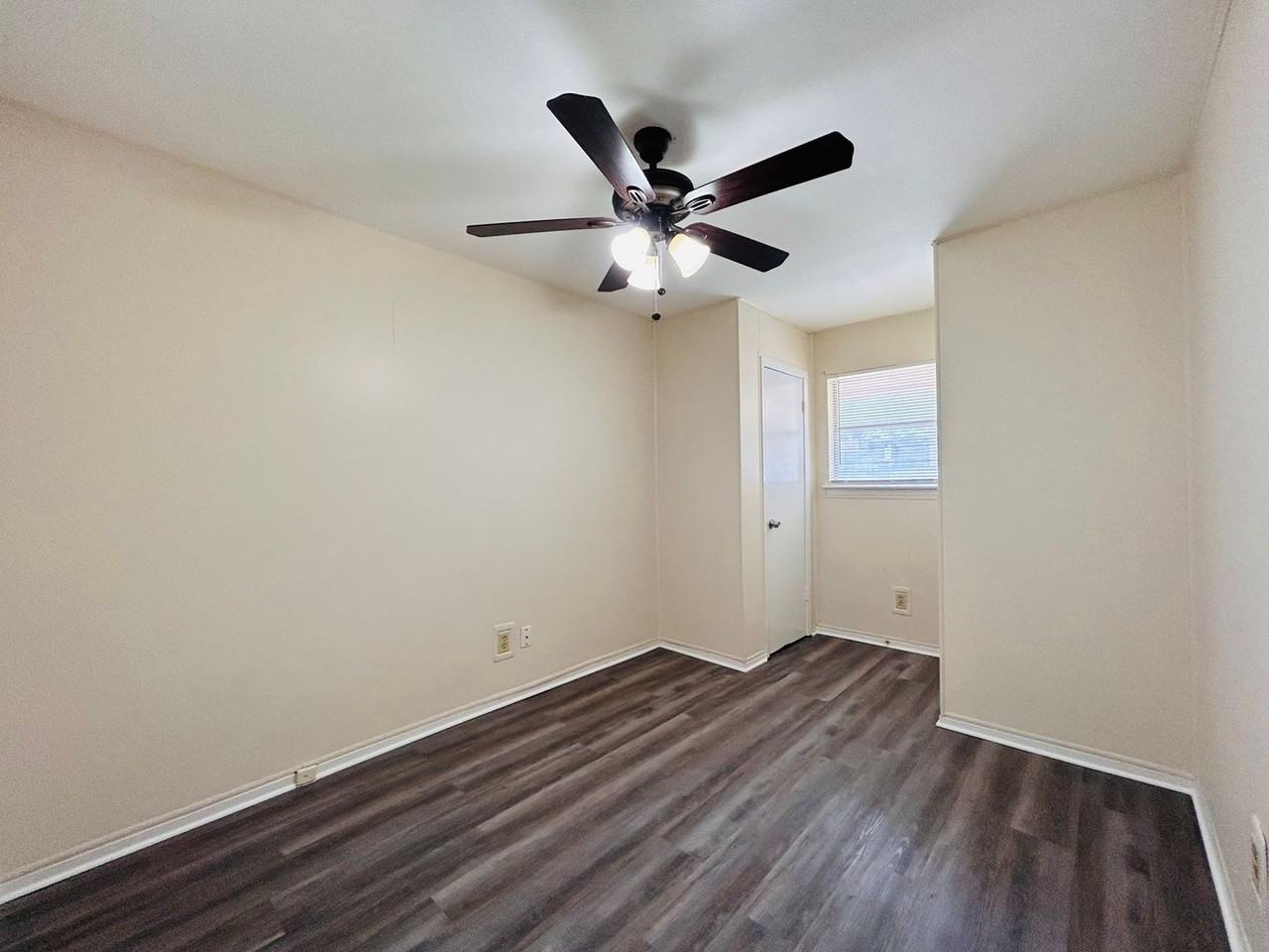 5226 Pine Pl - Photo 7 of 16